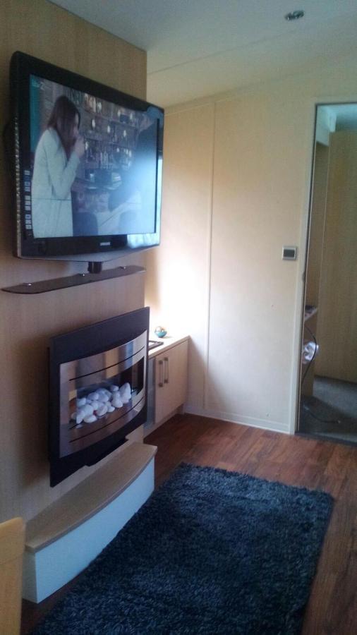 3 Bedroom 2 Bathroom Prestige Caravan Presthaven Sands Talacre Exterior foto